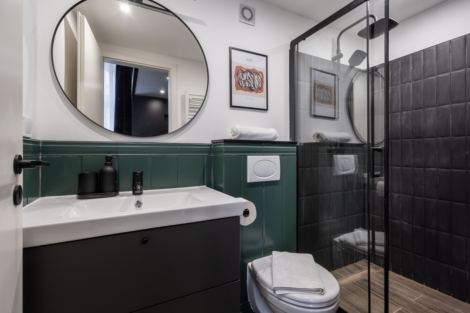 WhatsApp Image 2025 12 01 at 16.39.58 (2)