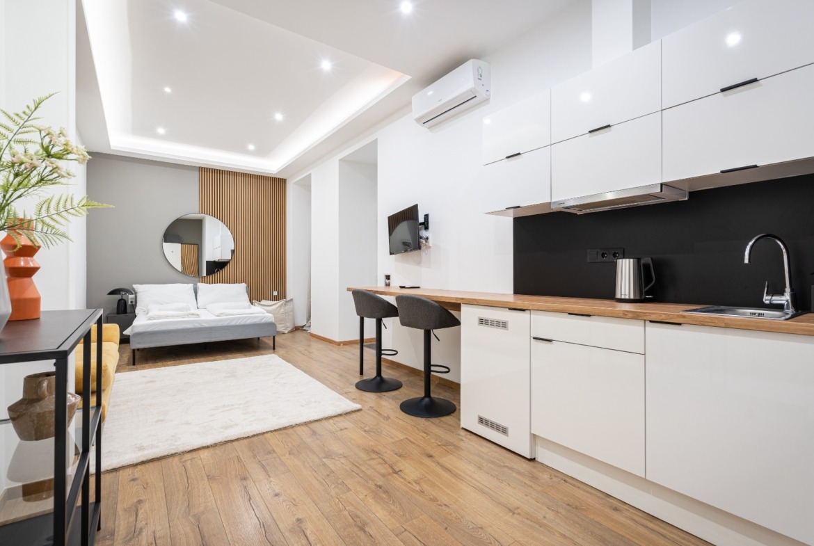 WhatsApp Image 2025 12 01 at 16.45.17 (1)