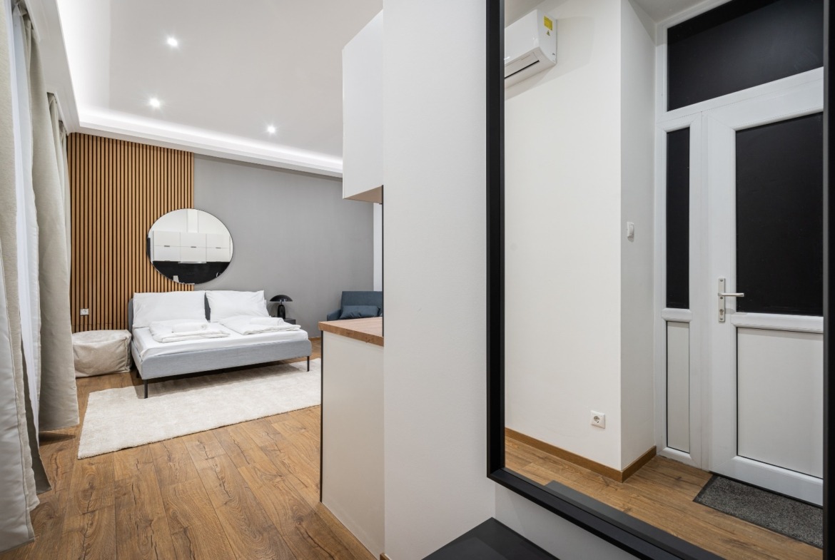 WhatsApp Image 2025 12 01 at 16.45.22 (1)