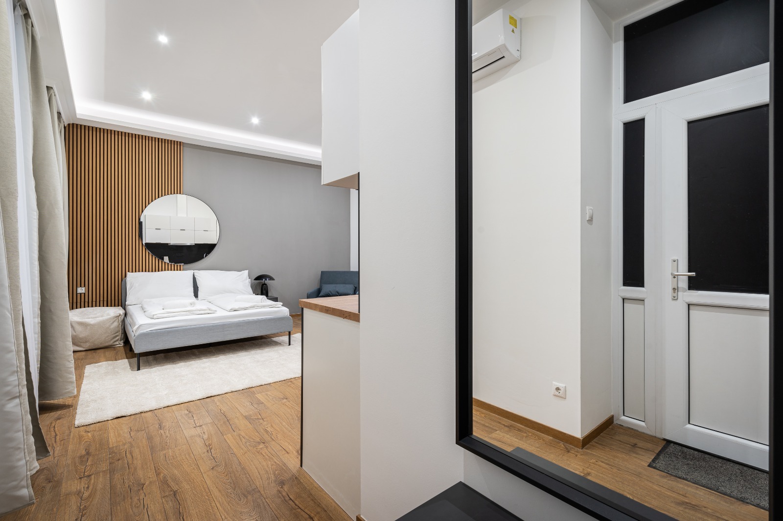 WhatsApp Image 2025 12 01 at 16.45.22 (1)