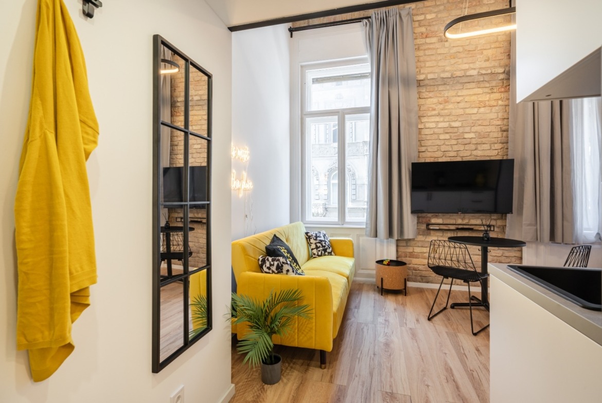 WhatsApp Image 2025 12 01 at 16.57.15 (1)