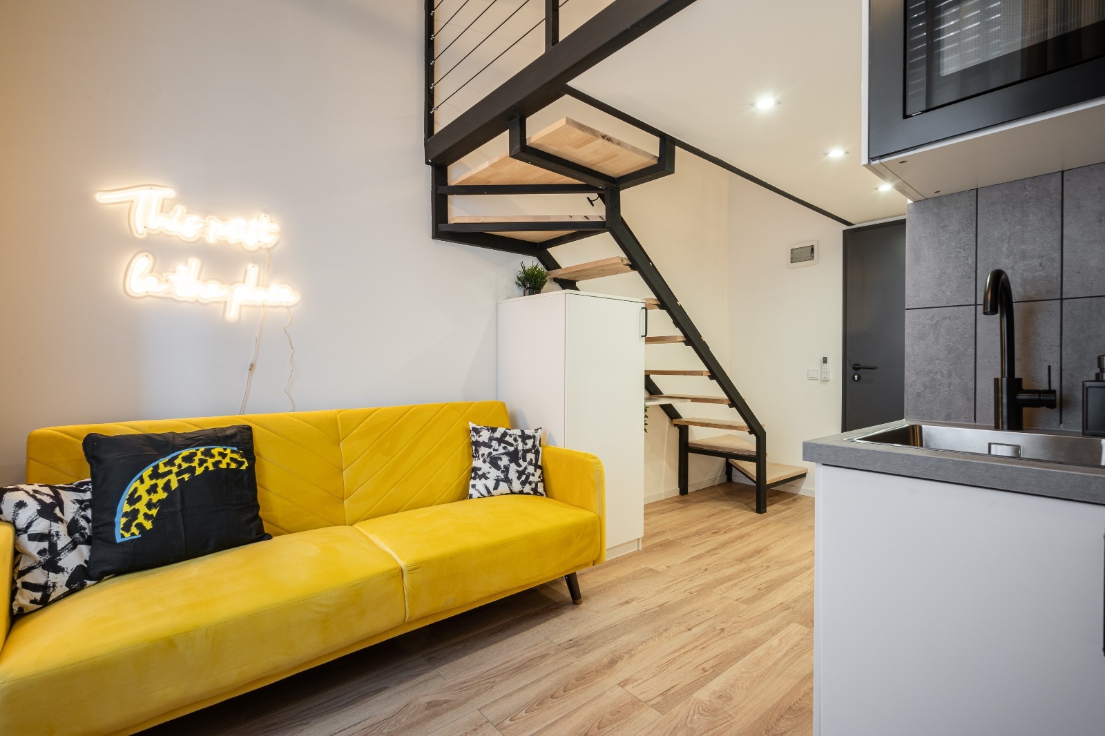 WhatsApp Image 2025 12 01 at 16.57.17