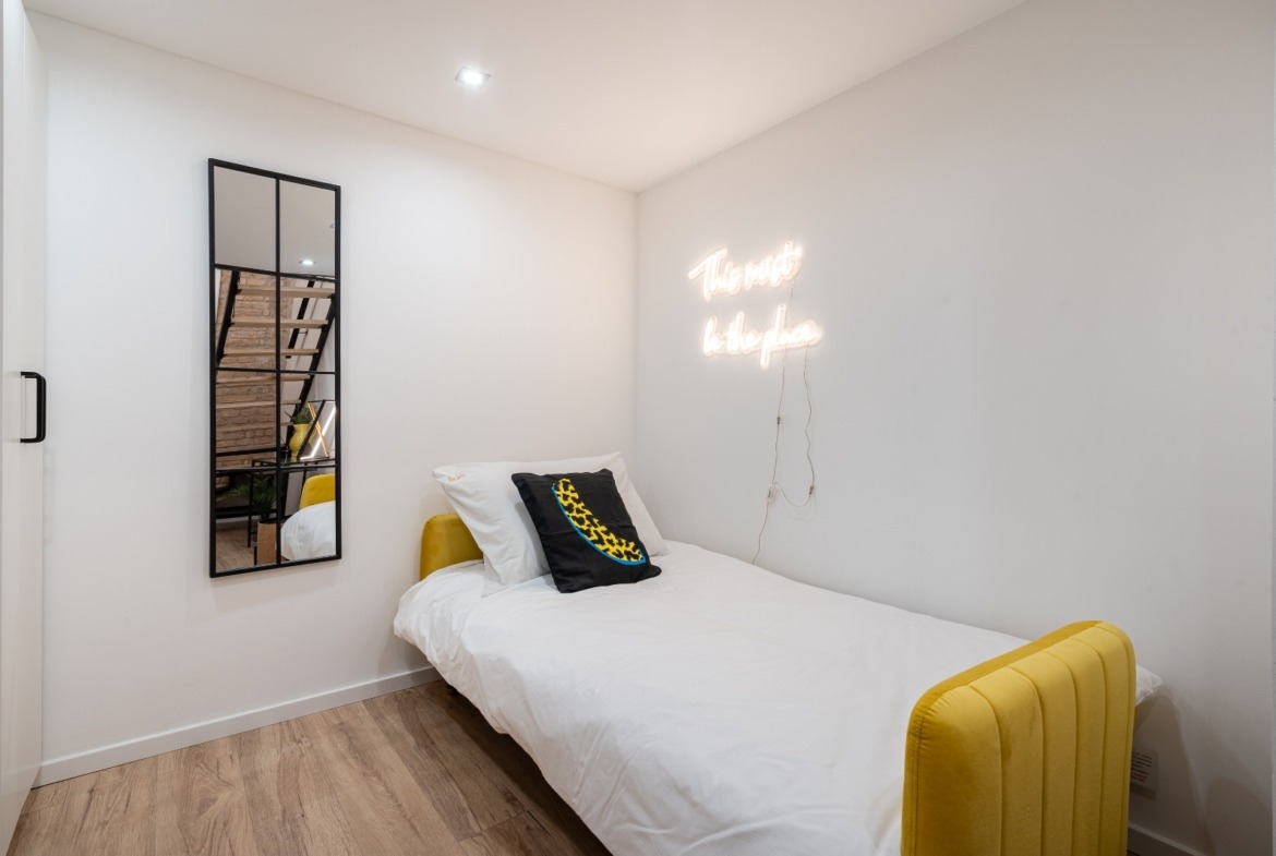 WhatsApp Image 2025 12 01 at 16.57.23