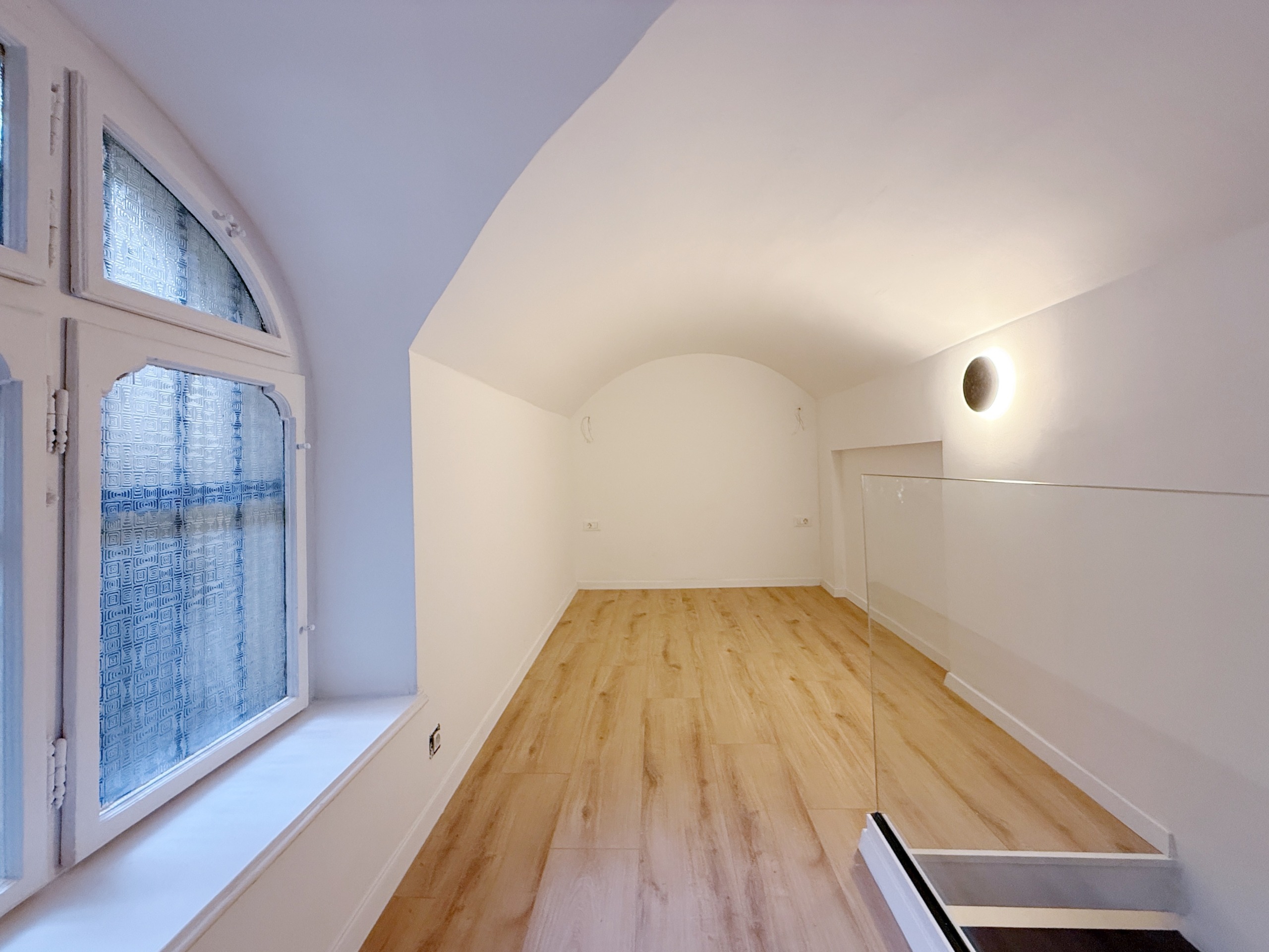 4501C6E4 3438 466F BD2A 7F82B03D040B