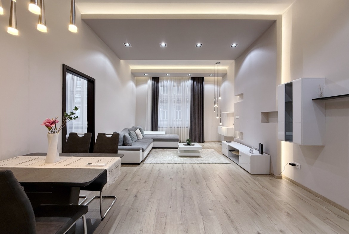 5624F383 8C95 49F4 9A6F 33463C4A7223