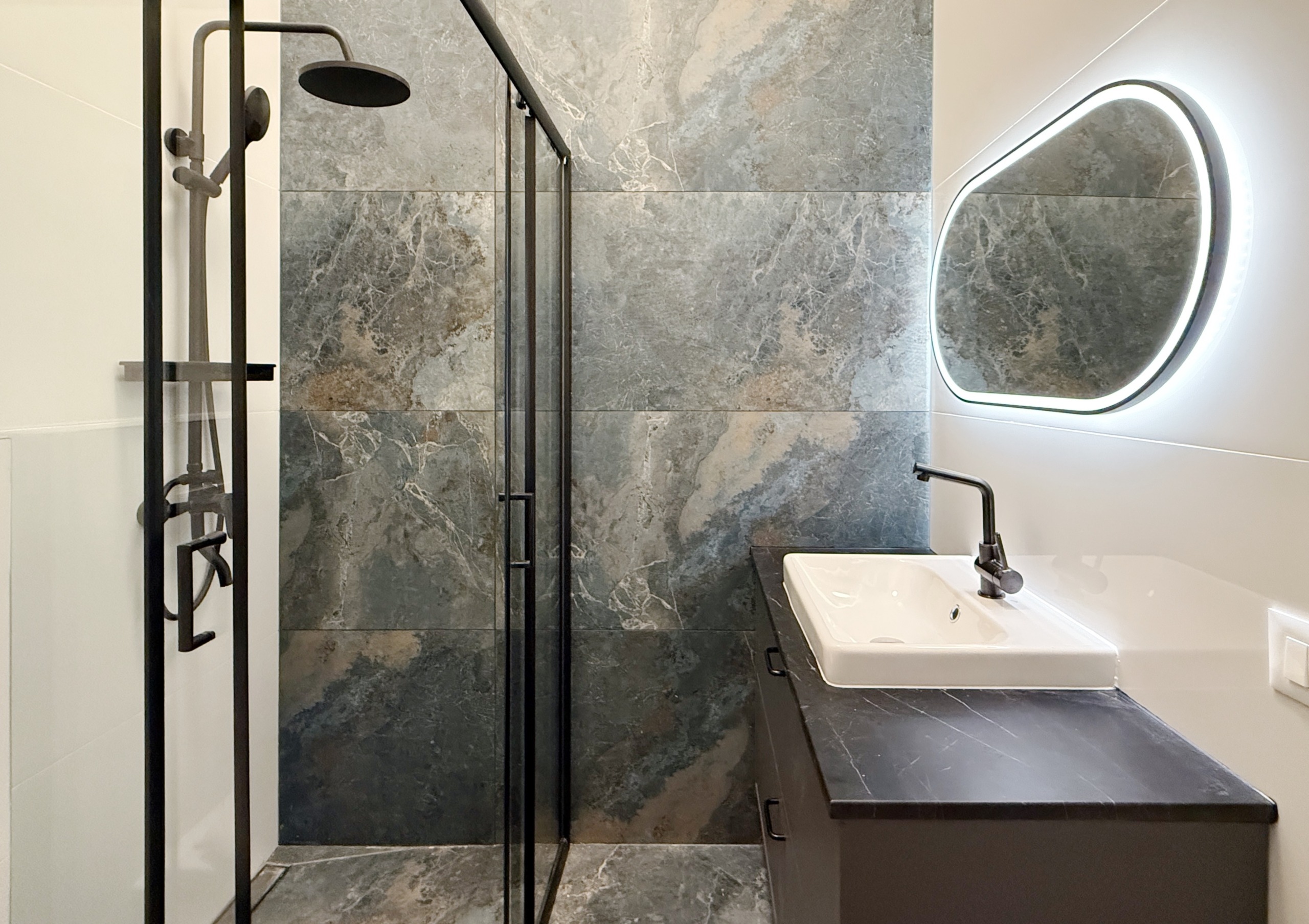 9341F3BA 38D7 47FD 8C93 A8536CB489FC