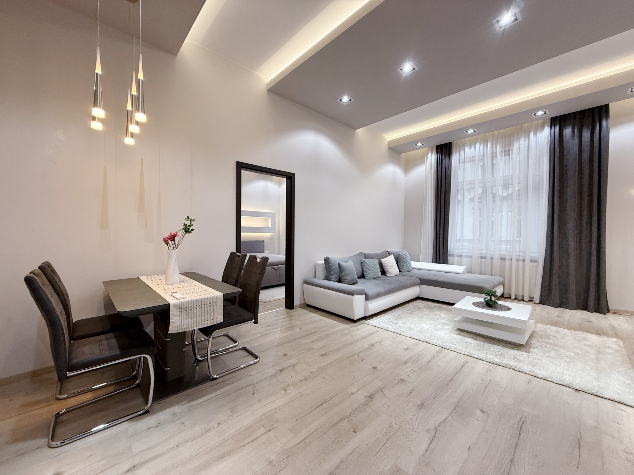 9D6D178E 521B 4D27 96AD 7D07F087A658