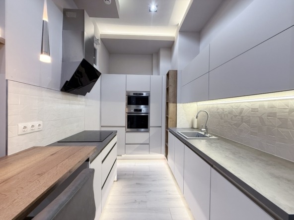 A2616F44 A342 4F63 924A F809D47BF243