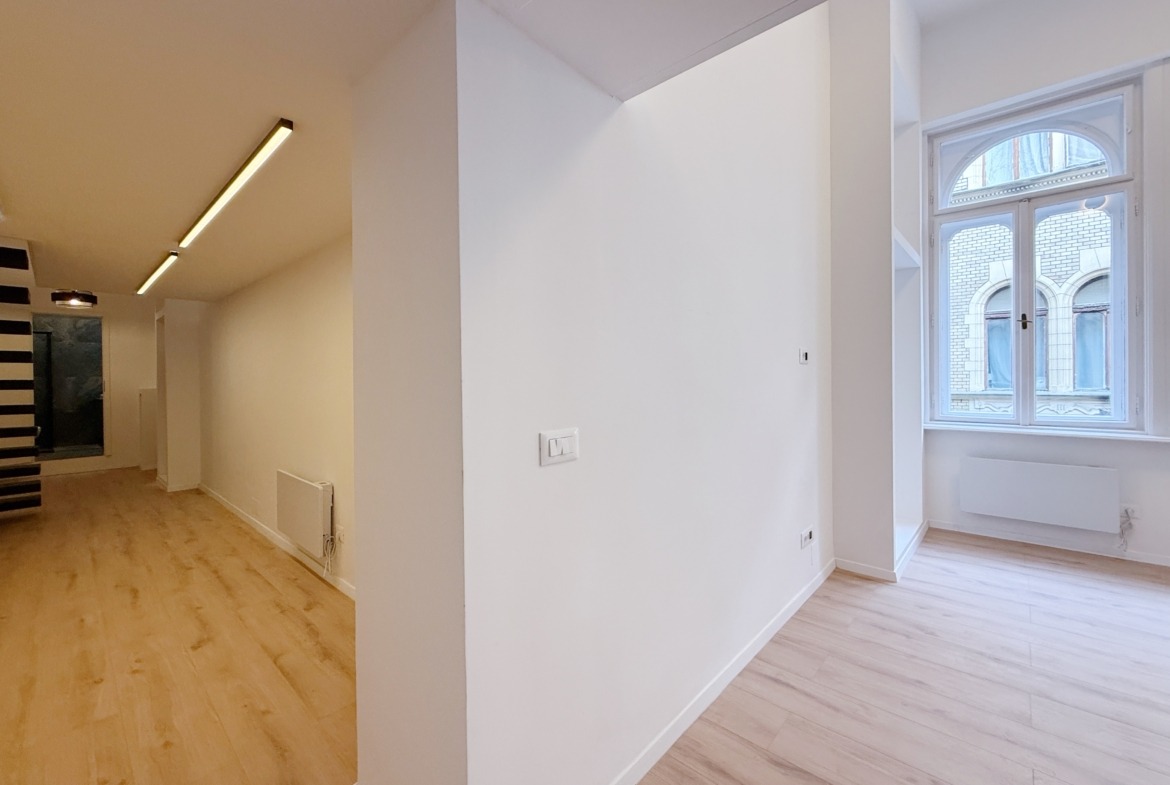 B479054C EC70 4E24 ADDC 7162821BF7FD