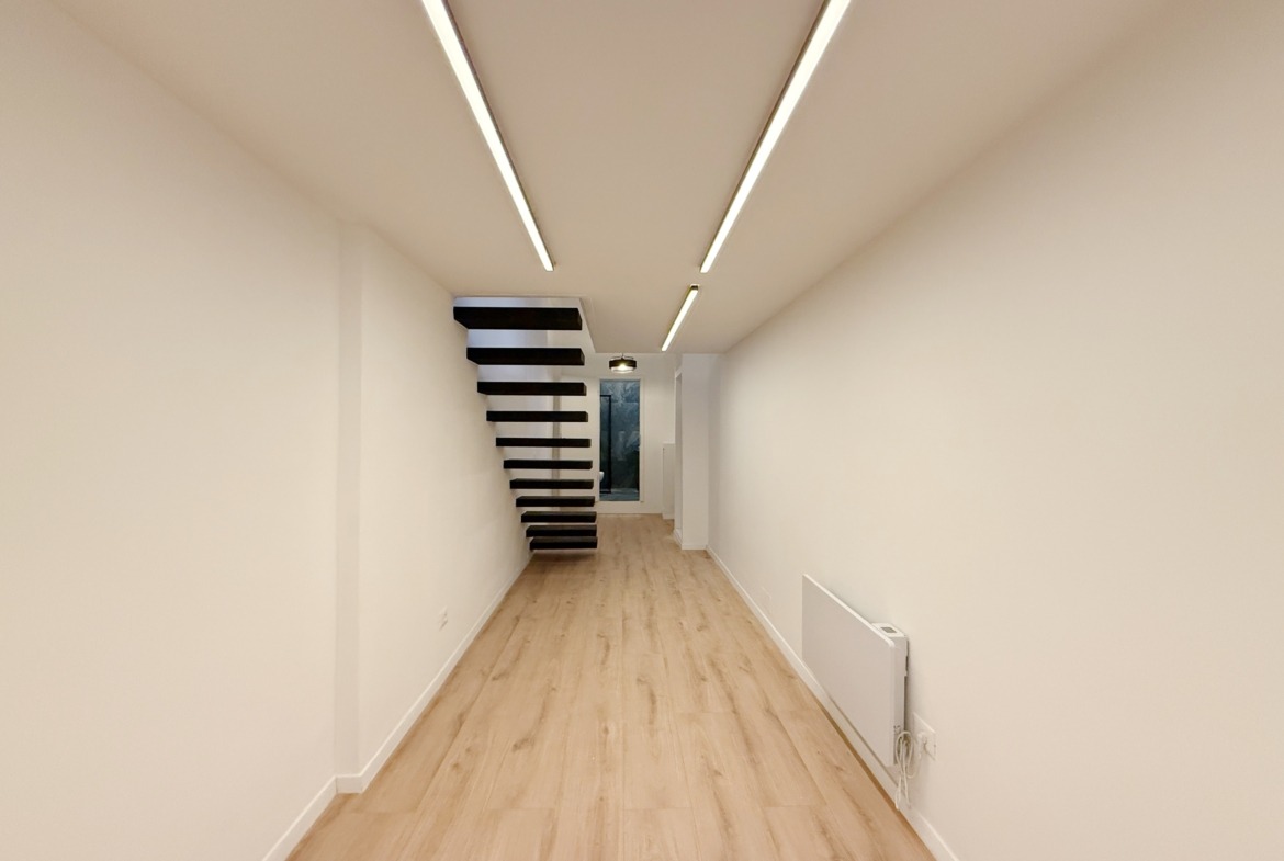 EDFFD17A 52B2 4107 B48D 358C6826C686