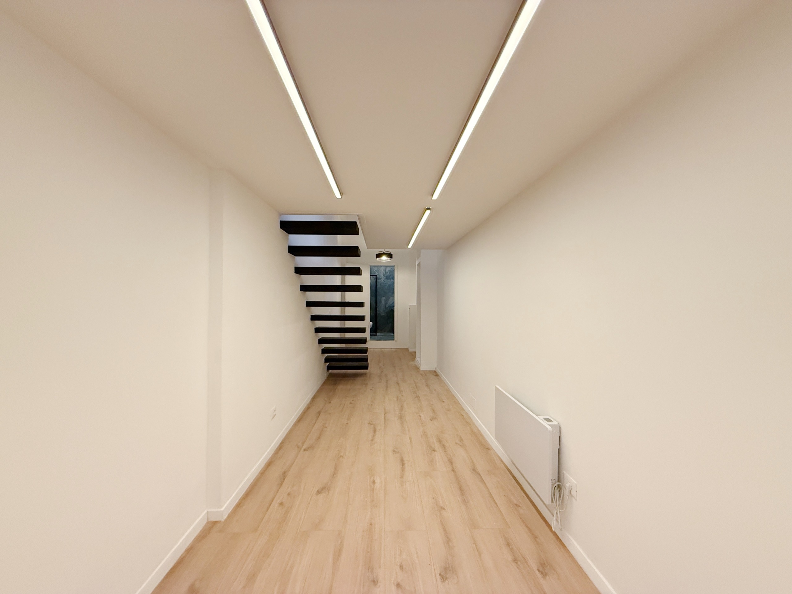 EDFFD17A 52B2 4107 B48D 358C6826C686