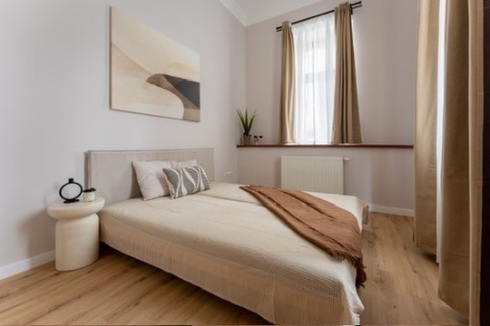 24EFE53E 370F 4D7F A339 F8A784EF7AF2 4 5005 c