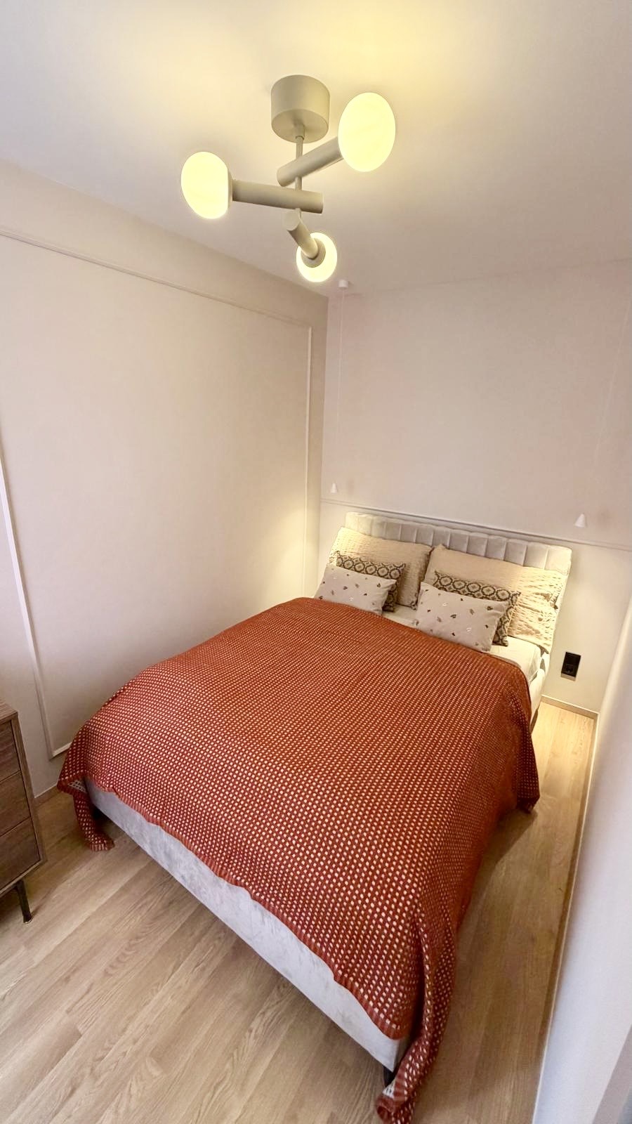 3c1d2116 7ad6 448b acd5 f387af1c8950