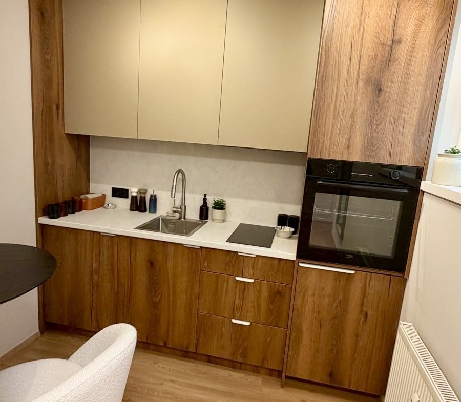 a8efa55e 54e9 4e8d 9c9f 0f4637ee000c