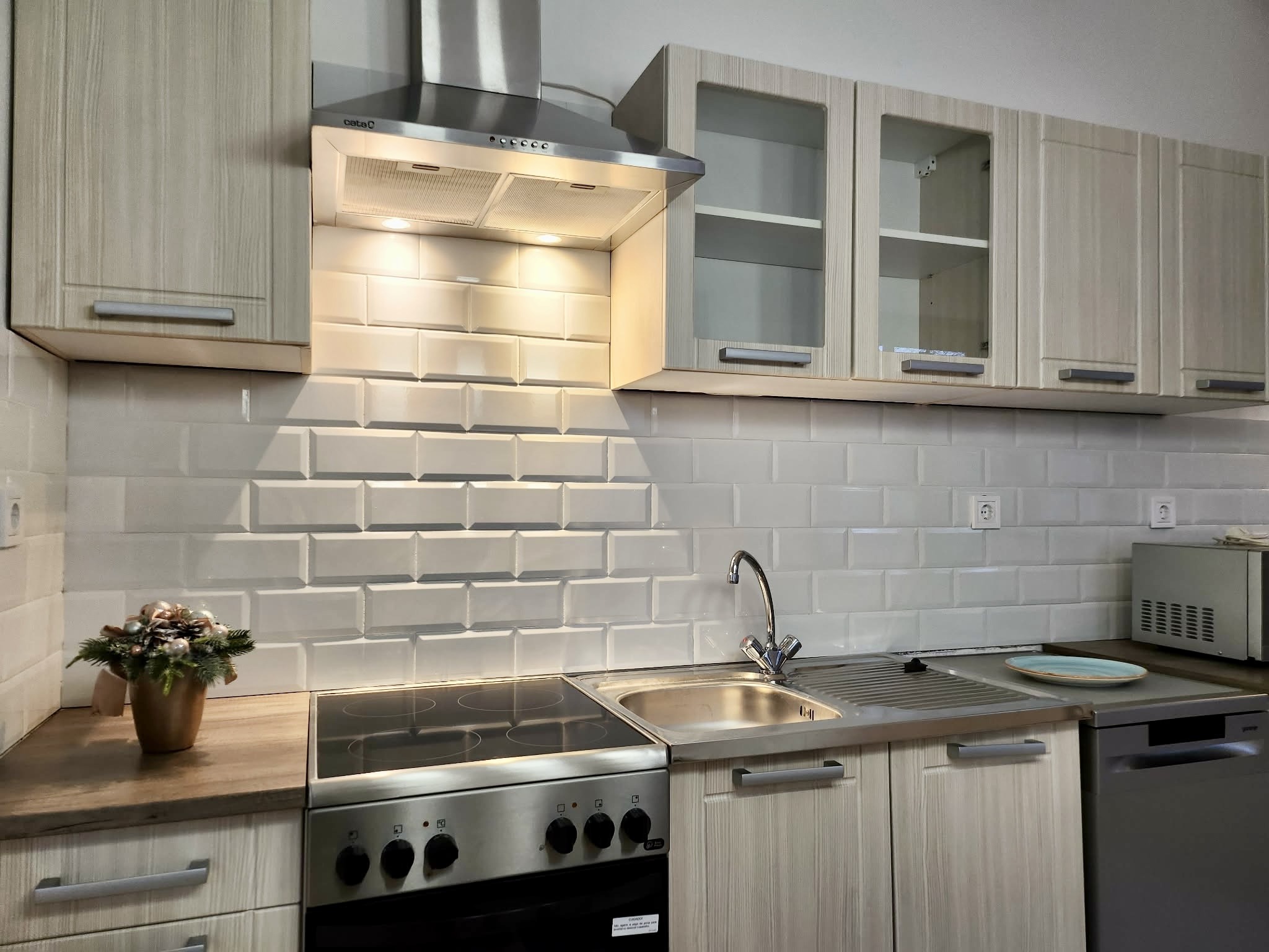 att.TxG48245g5v8CrlRx2j6X4d2mp jyx 3qtdQF9bbWtc (1)