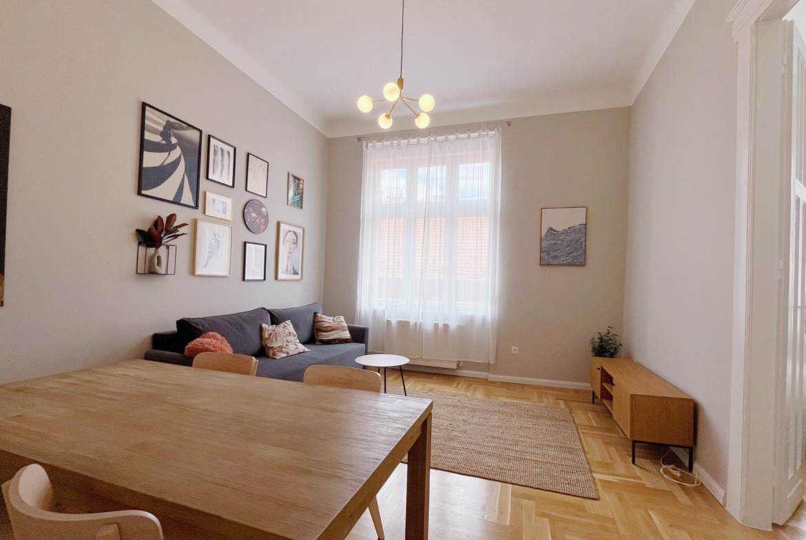 35448009 D142 4BC6 97CF 470E80AD828A