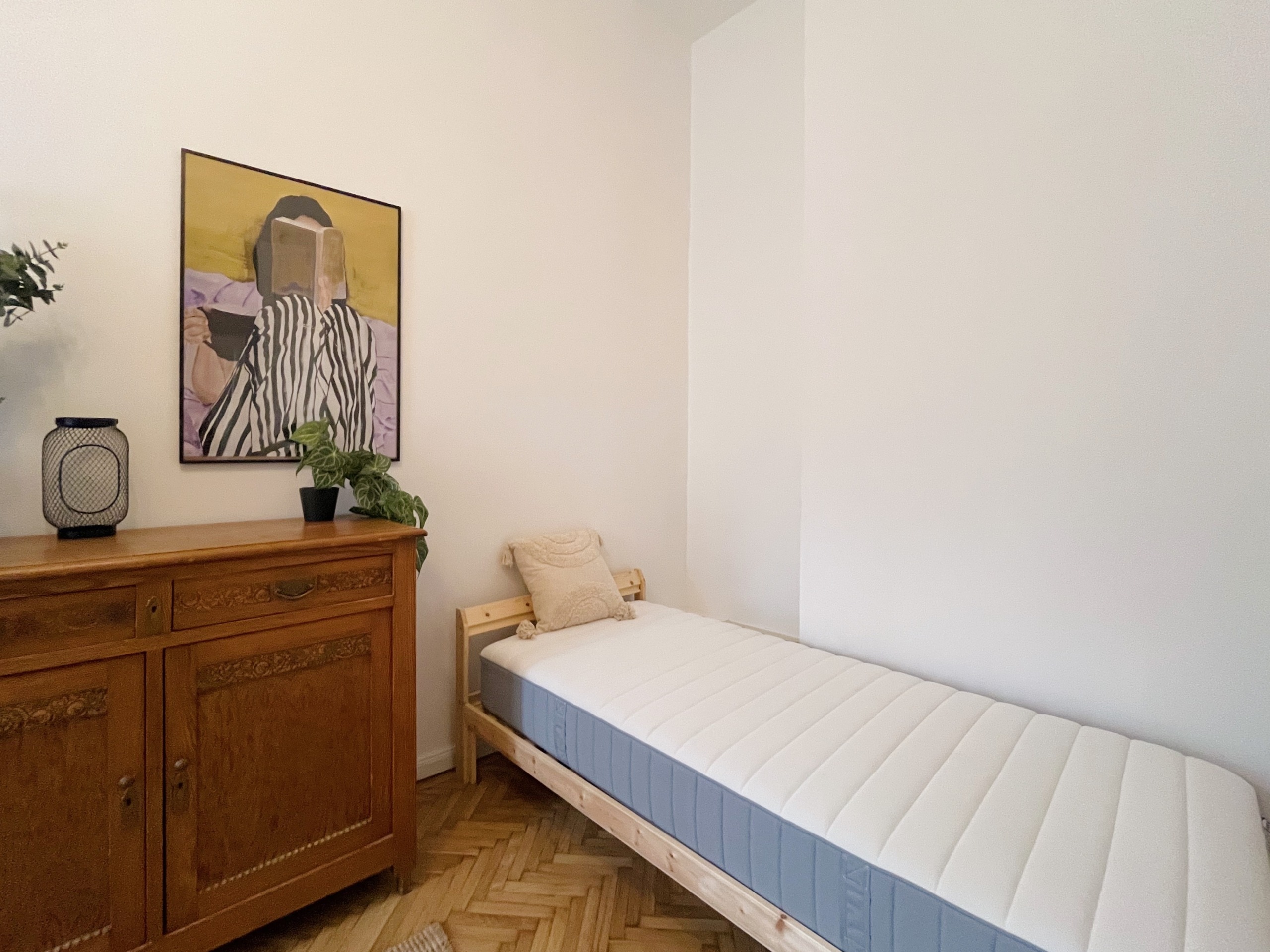 8EA69D47 C5B0 4529 A3A6 6C3237038DDB