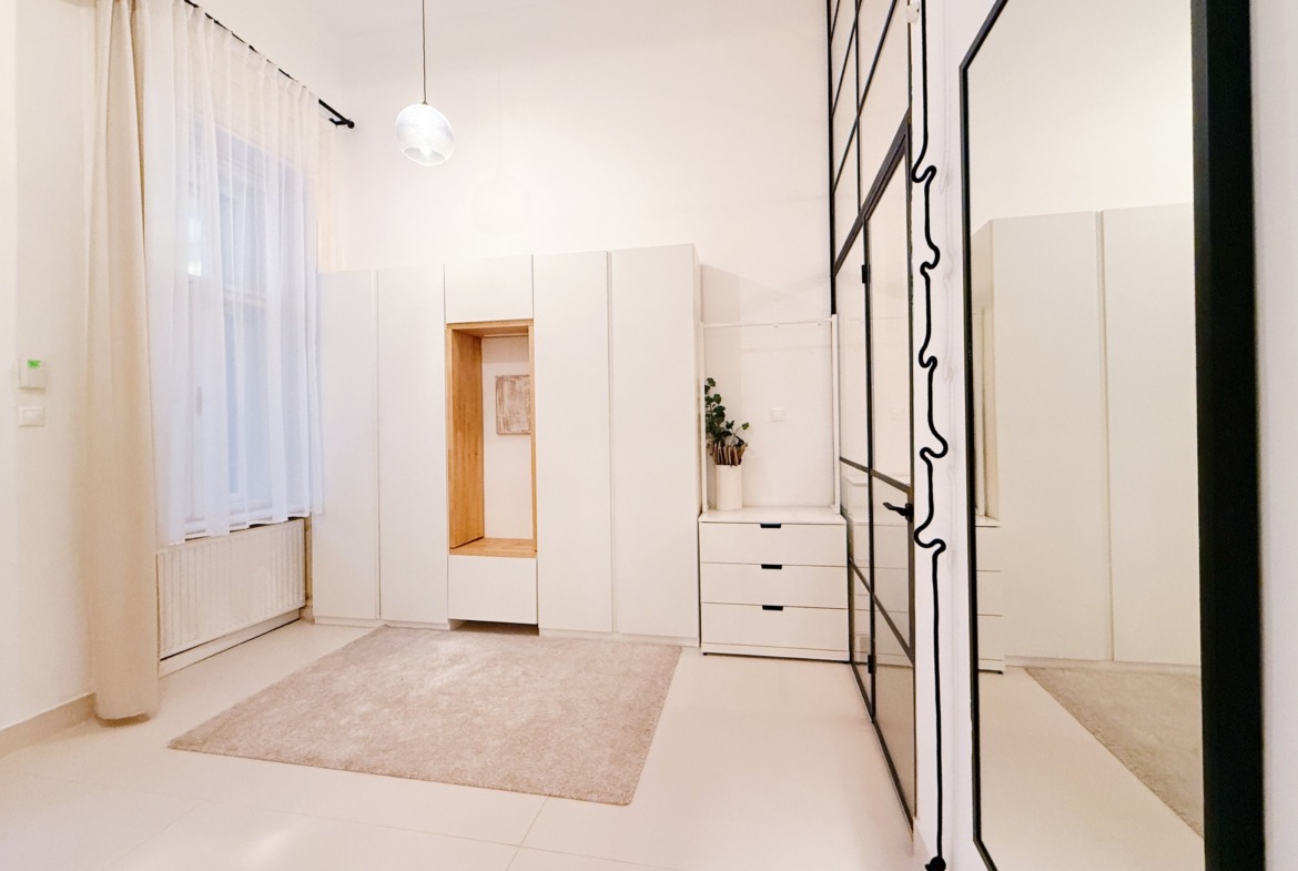 DFEE5092 B0B2 40BE B406 882600F4DD09